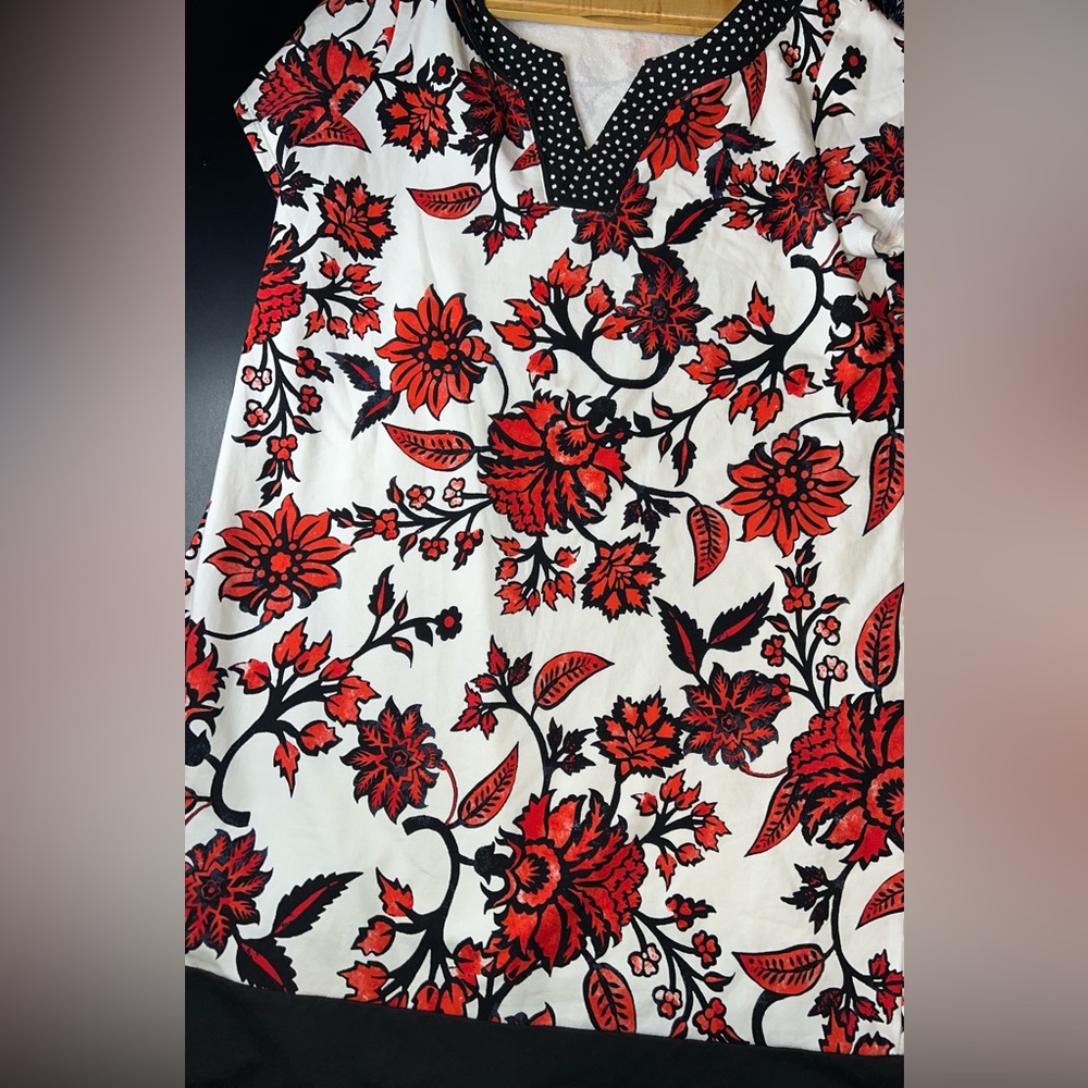 Susan Graver Weekend Black, White & Red Watercolor Floral T shirt Dress Sz L EUC